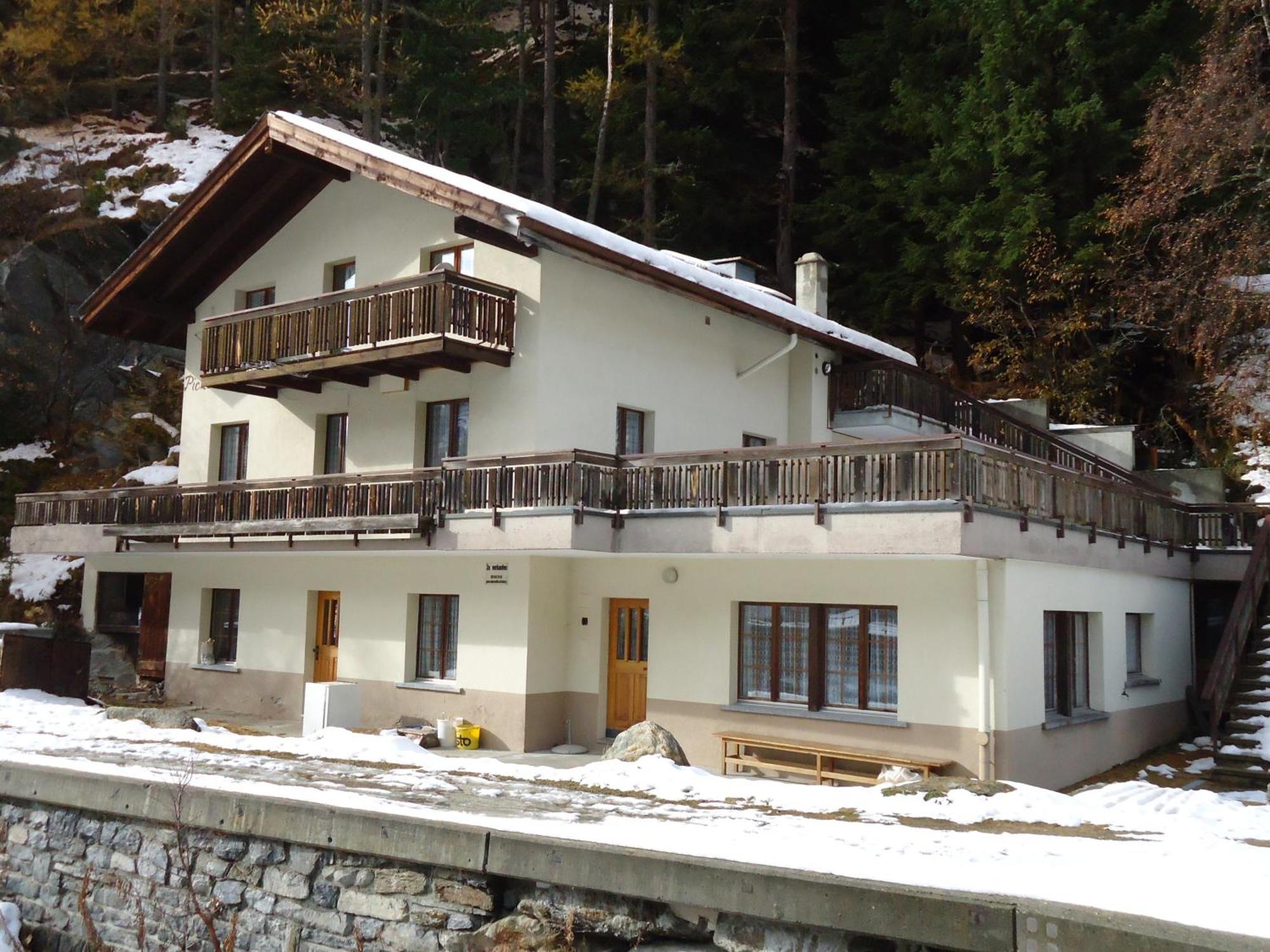 Haus Pickelschmiede Apartman Saas-Grund Kültér fotó
