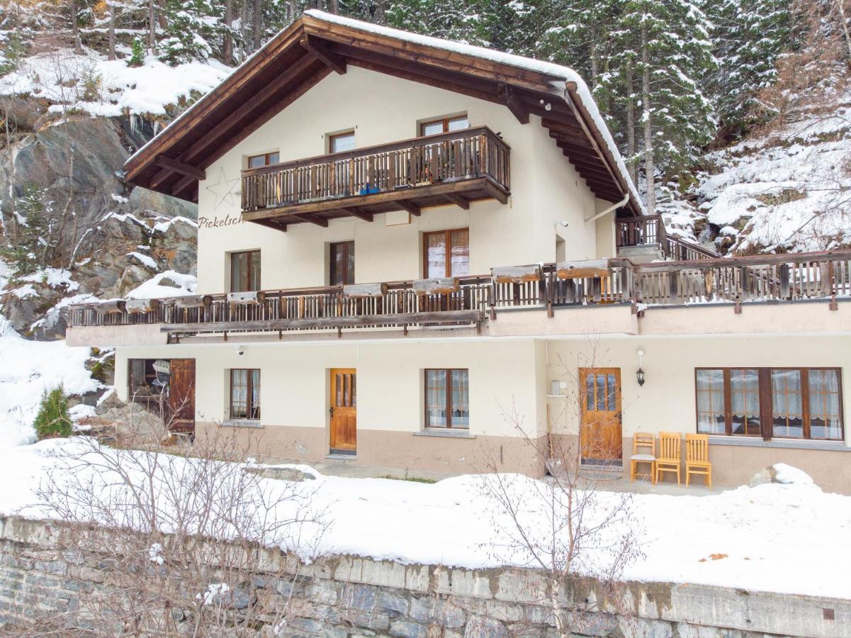 Haus Pickelschmiede Apartman Saas-Grund Kültér fotó